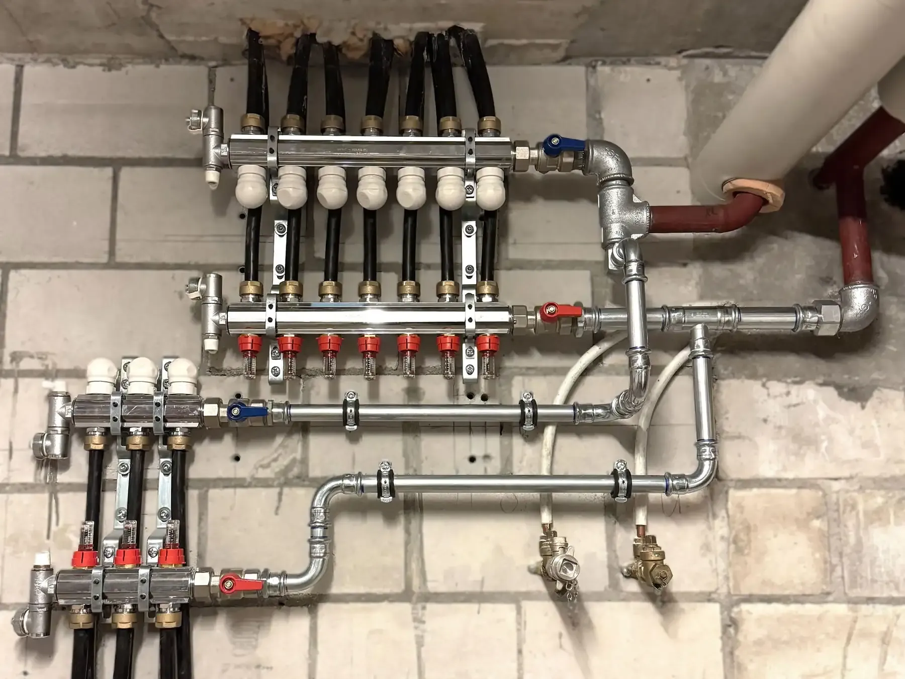 Bodenheizverteiler_nach_Sanierung
